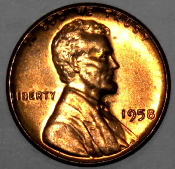 1958-P-Wheat-Cent-With-Die-Chip-On-Bow-Tie-Found-In-Circulated-Bankroll!
